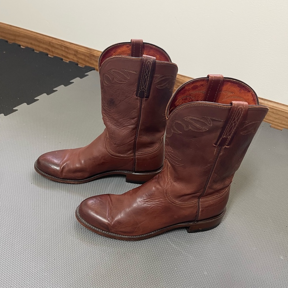 Lucchese Roper Round Toe Boots - Picture 2 of 16